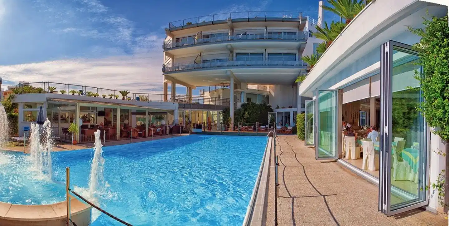 SeaPark Resort & Spa Pool