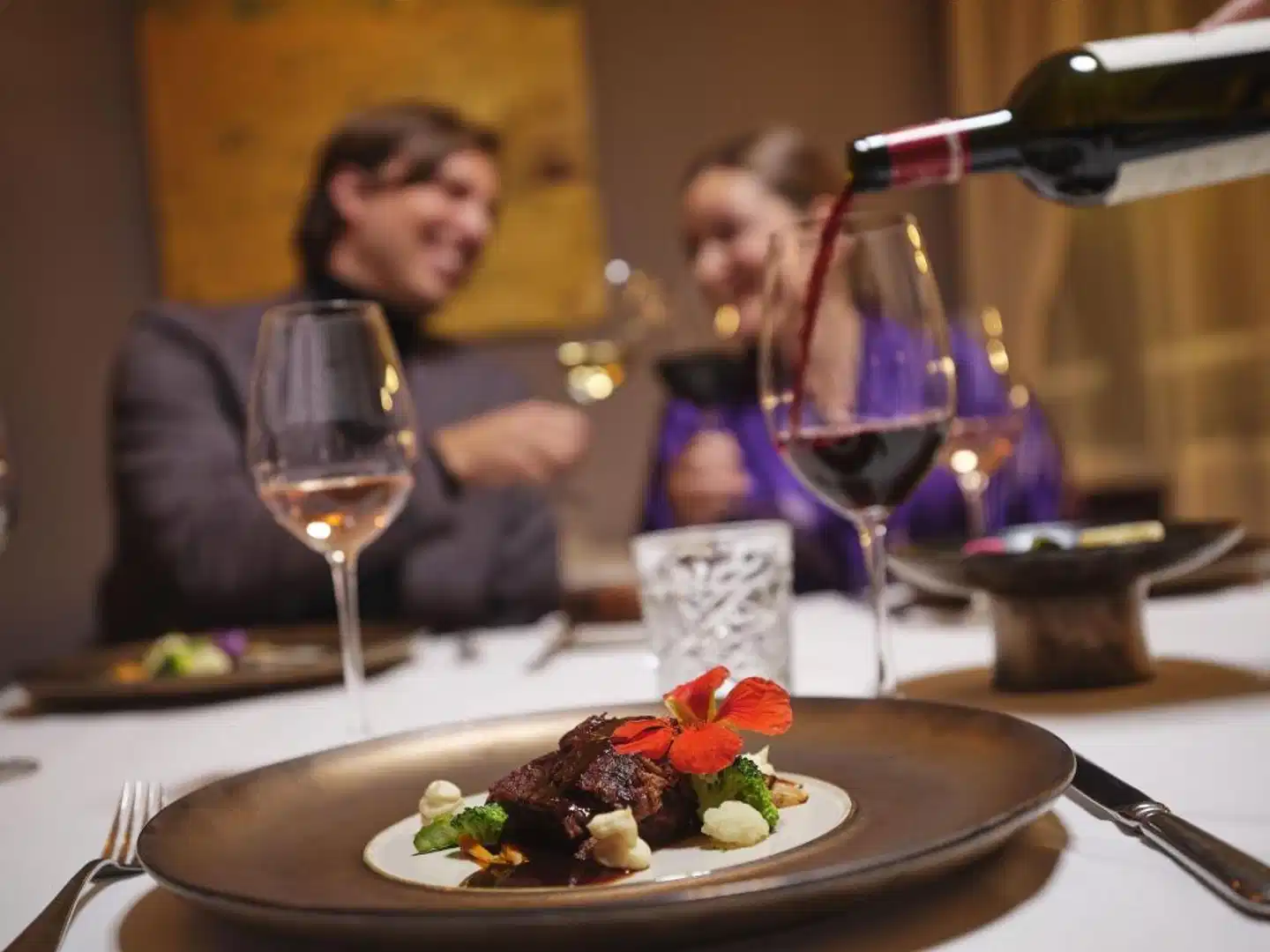 Ammende Villa Hotel & Restaurant Personen