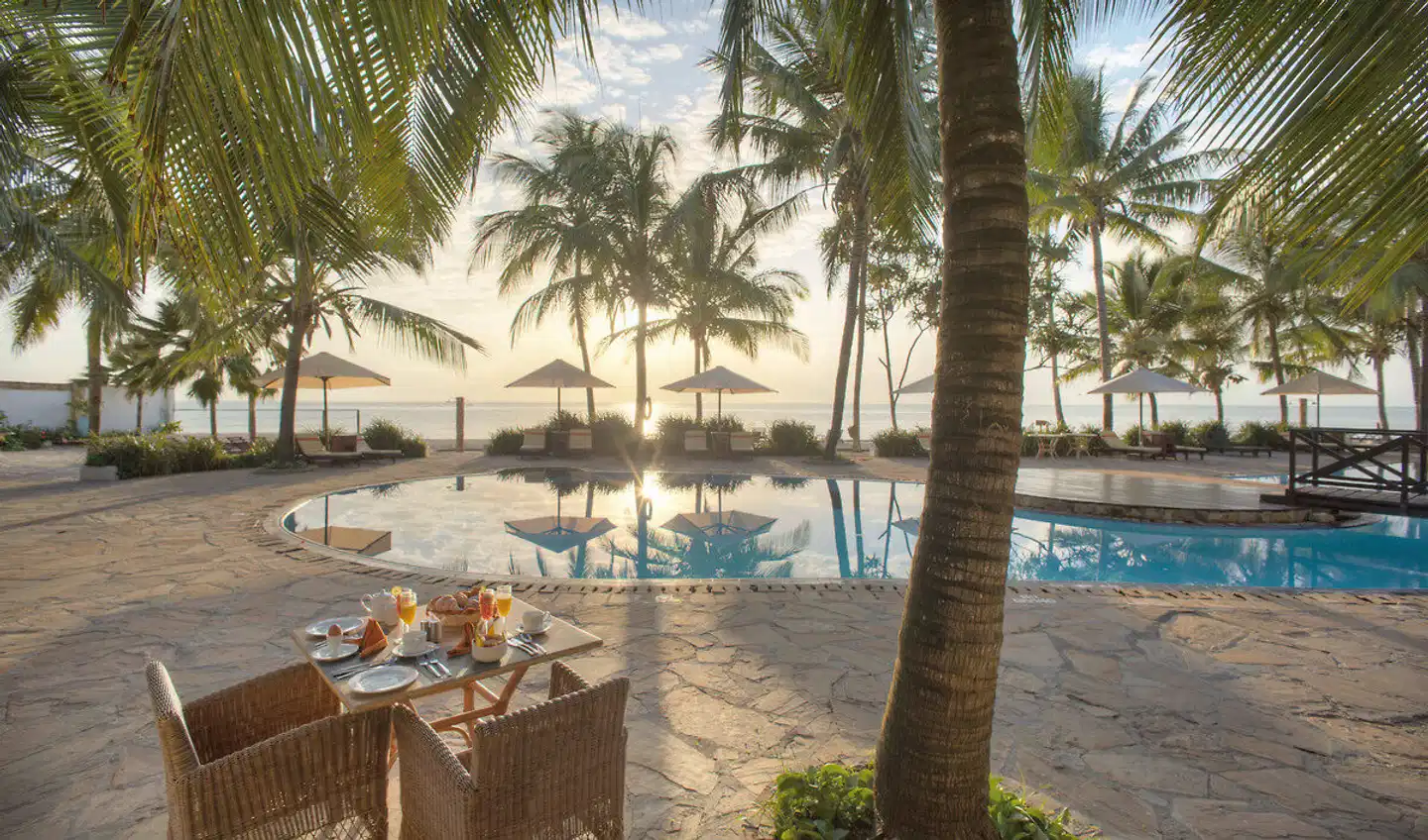 Sultan Sands Island Resort Pool