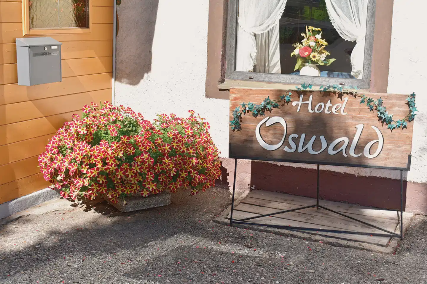 Hotel Pension Oswald Aussenansicht