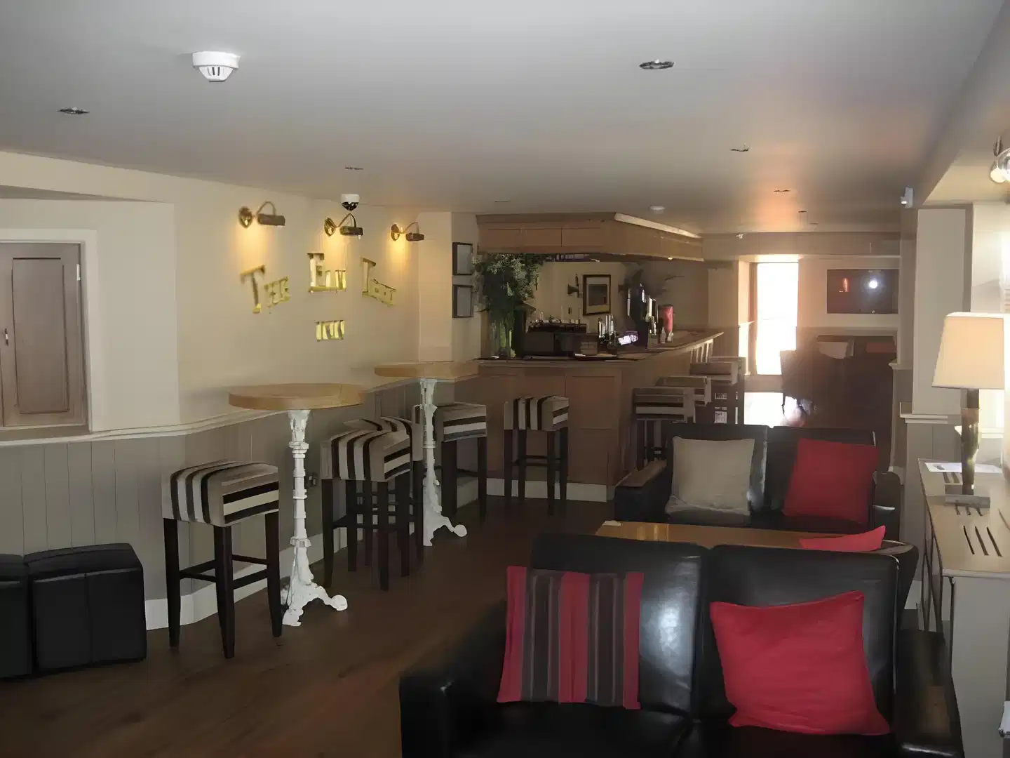 The Elm Tree Inn Bar