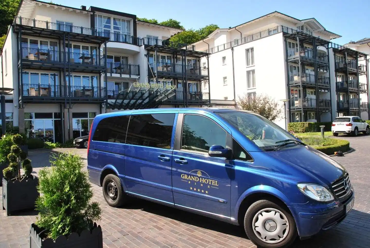 Grand Hotel Binz Aussenansicht