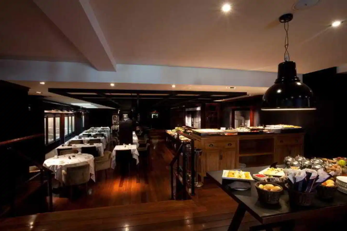 Hotel 1898 Restaurant