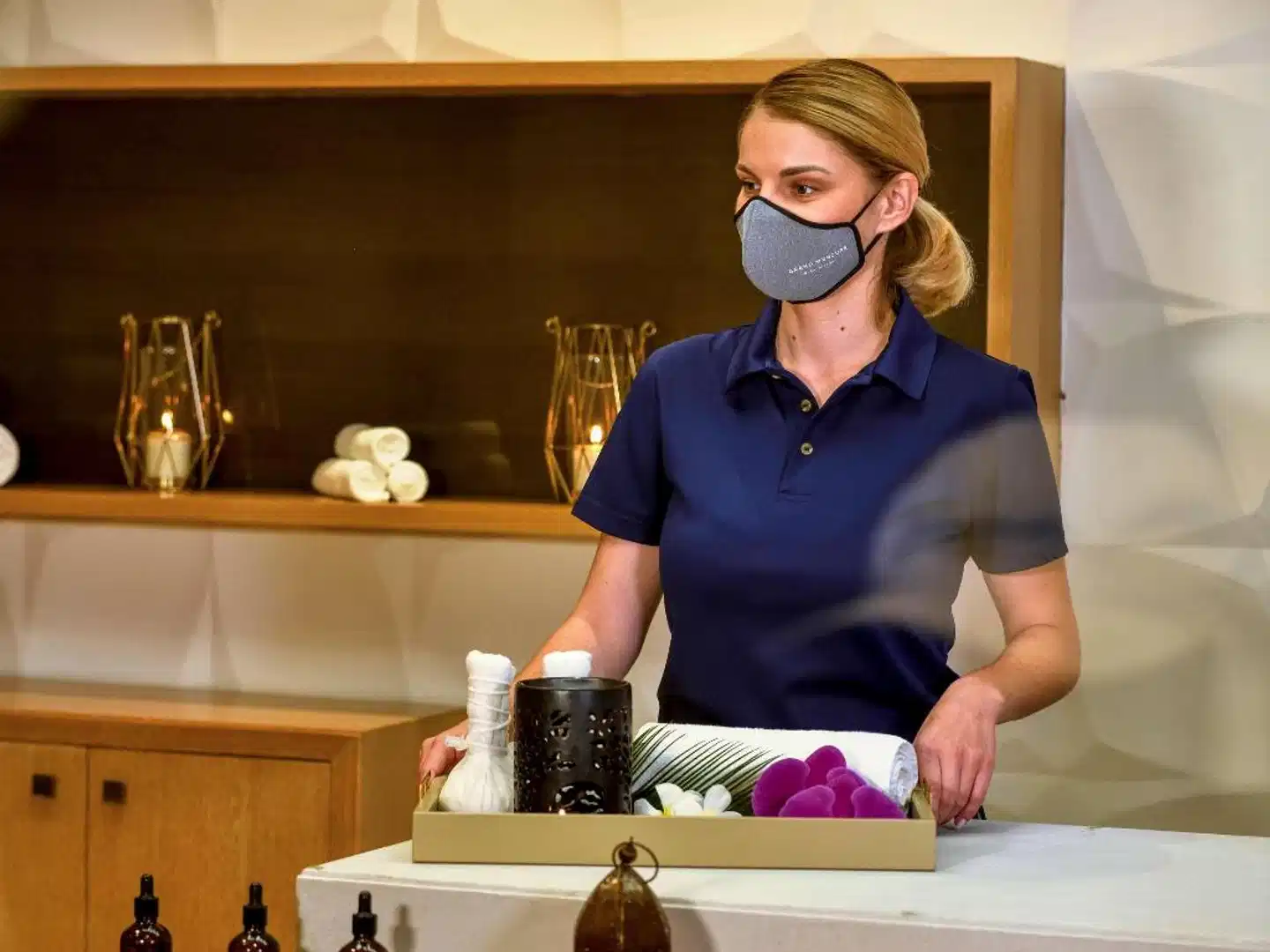 Grand Mercure Dubai City Personen