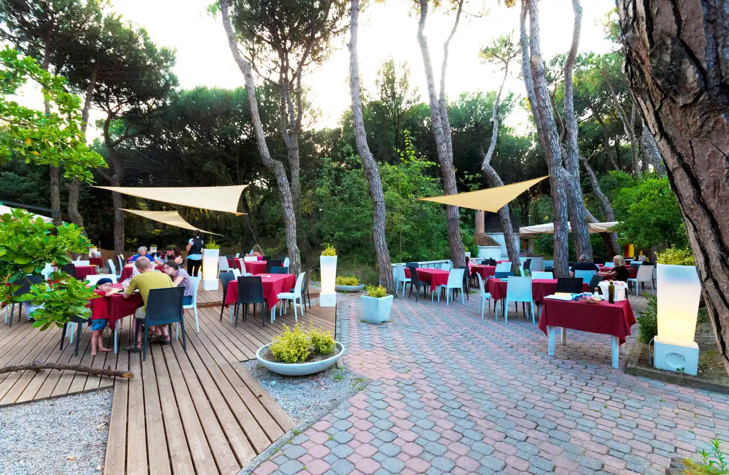 Rosapineta Camping Village Terrasse