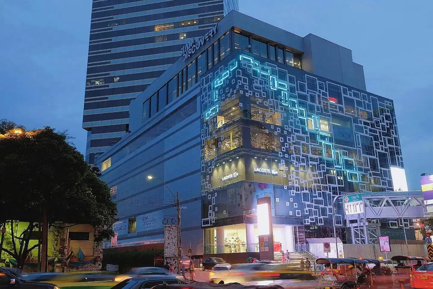 Solaria Nishitetsu Hotel Bangkok Aussenansicht