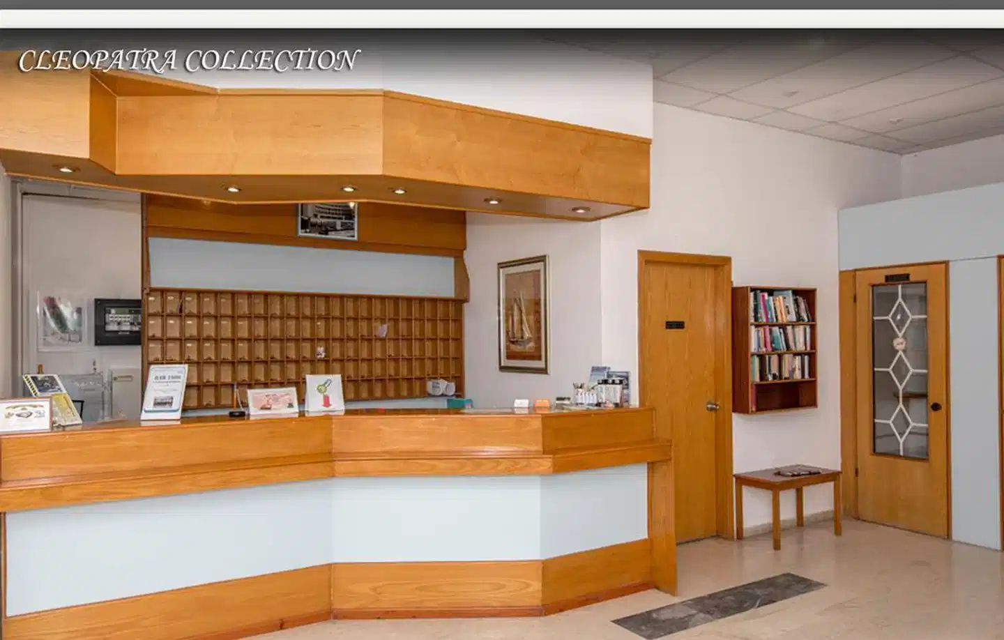 Cleopatra Kris Mari Lobby