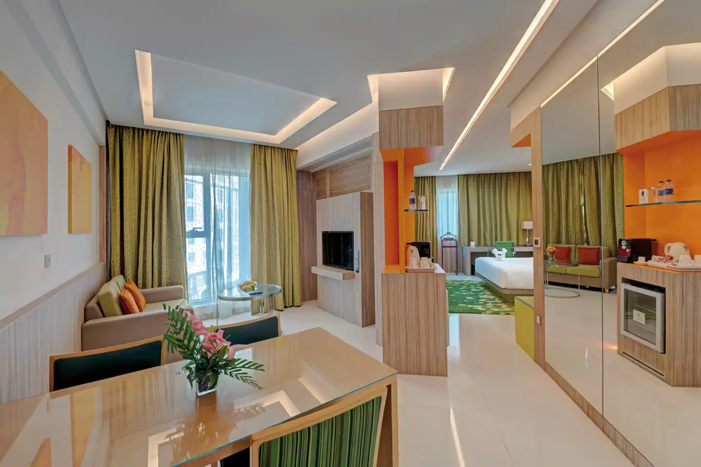 Al Khoory Atrium Hotel Wohnbeispiel