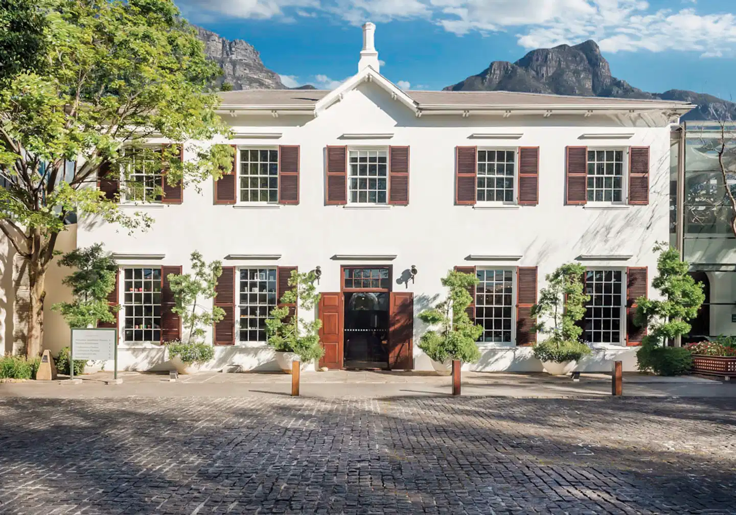 The Vineyard Hotel Aussenansicht