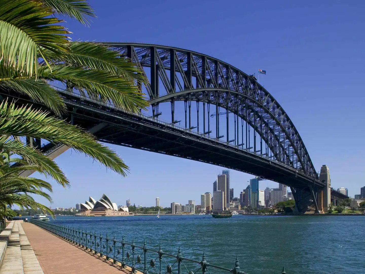 Mercure Sydney Strand