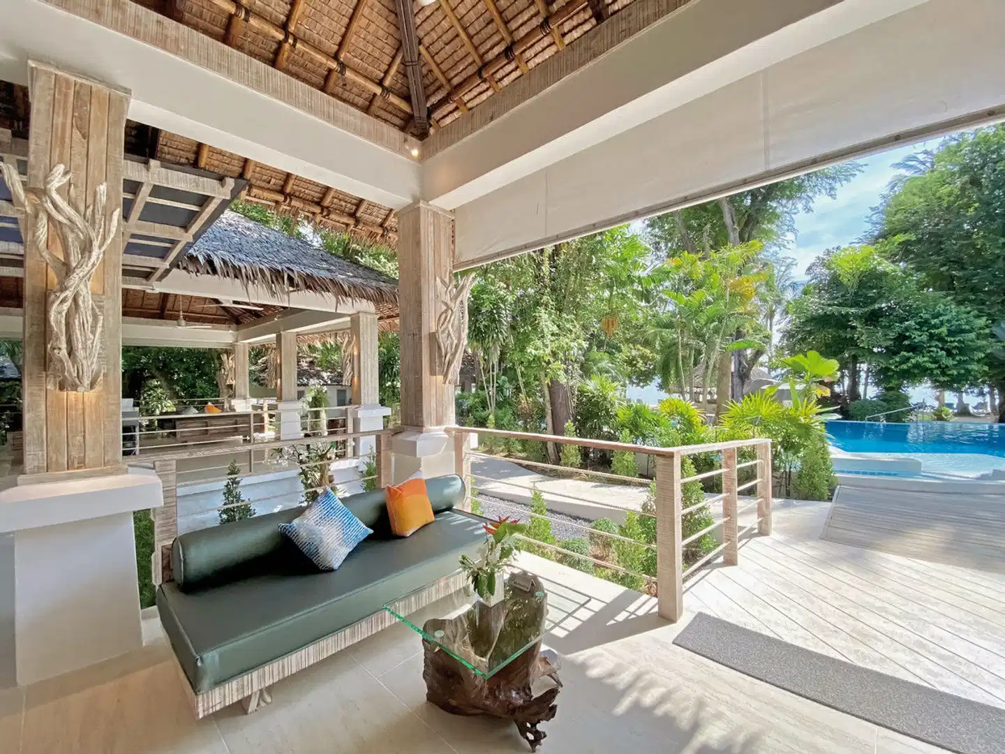 Paradise Koh Yao Lobby