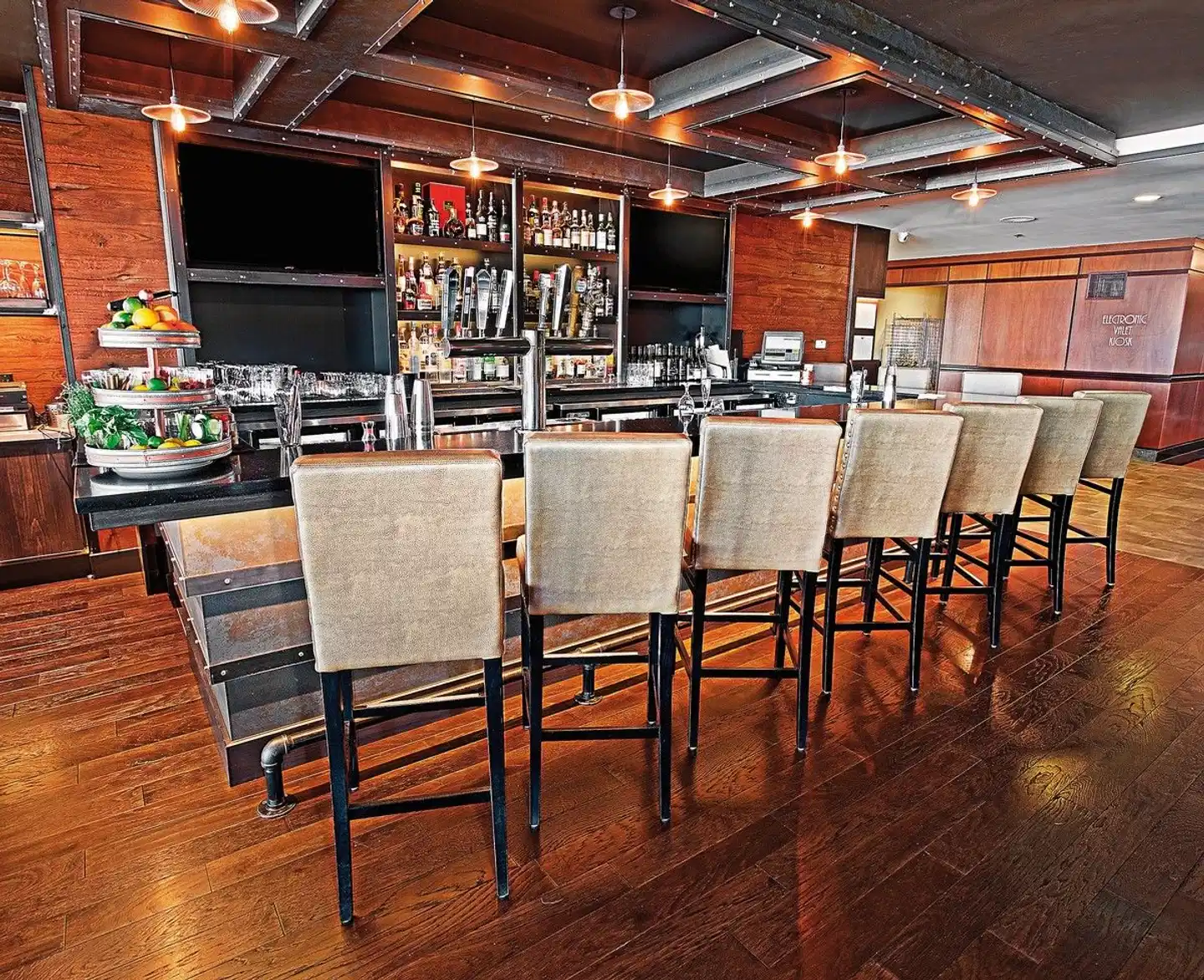 Niagara Falls Marriott Fallsview Hotel & Spa Bar