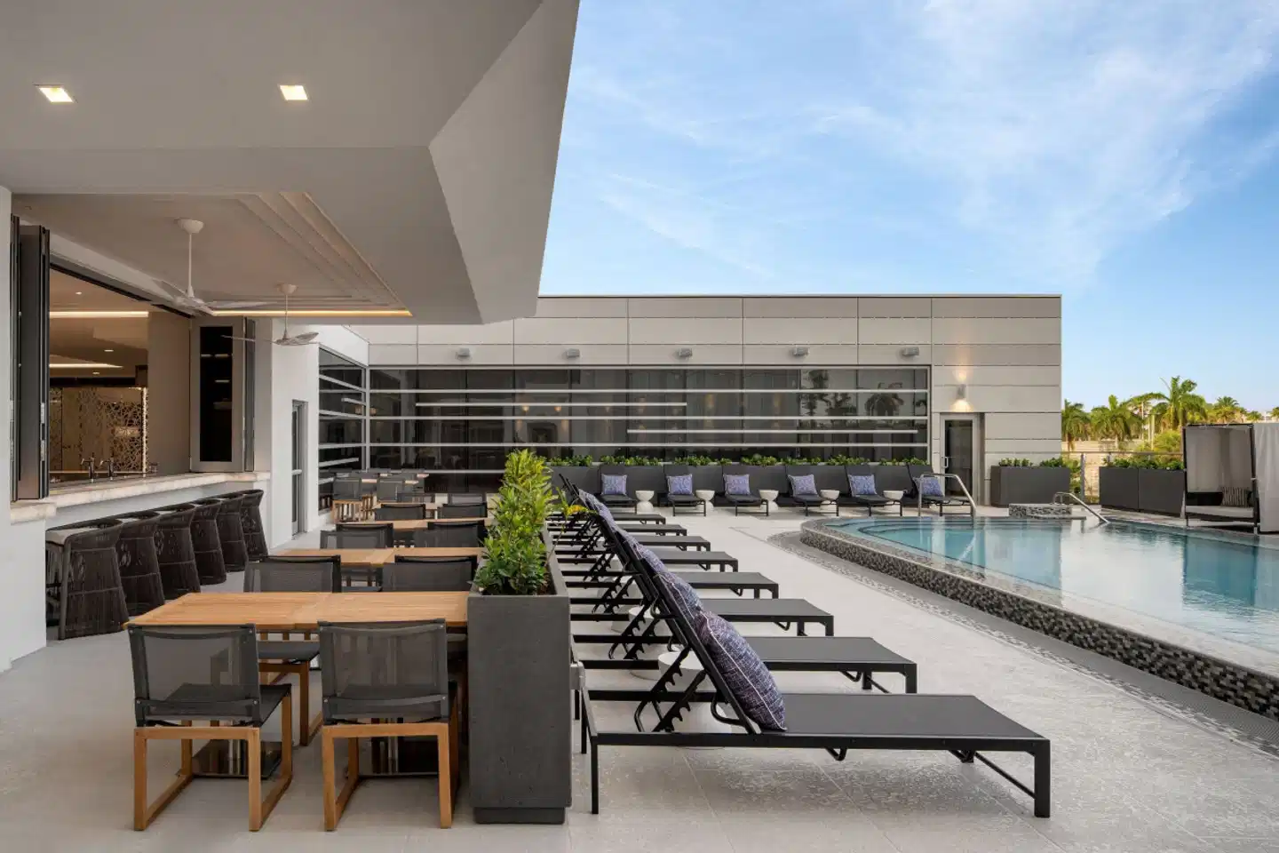 AC Hotel Miami Dadeland Bar