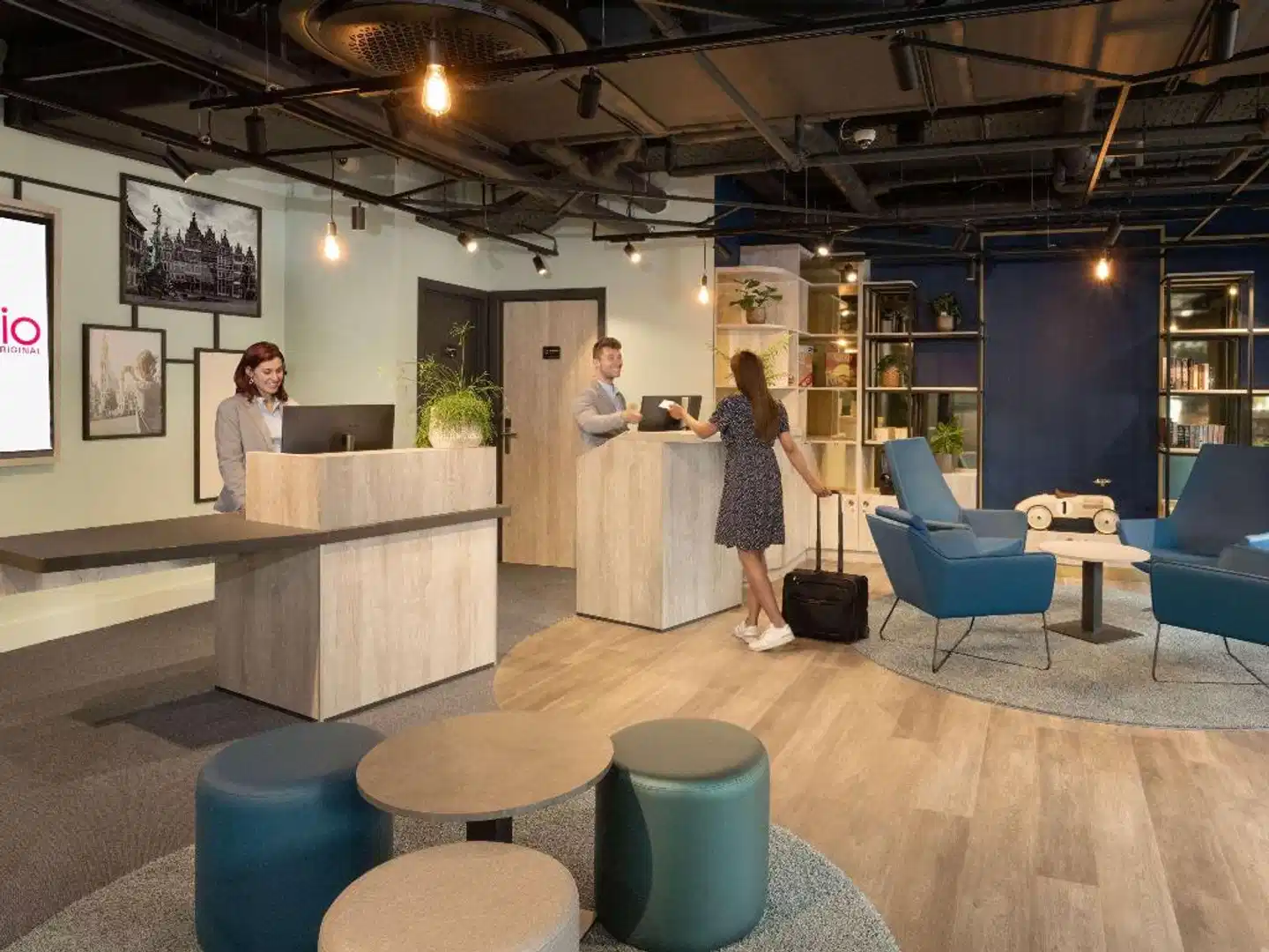 Aparthotel Adagio Antwerp City Center Lobby