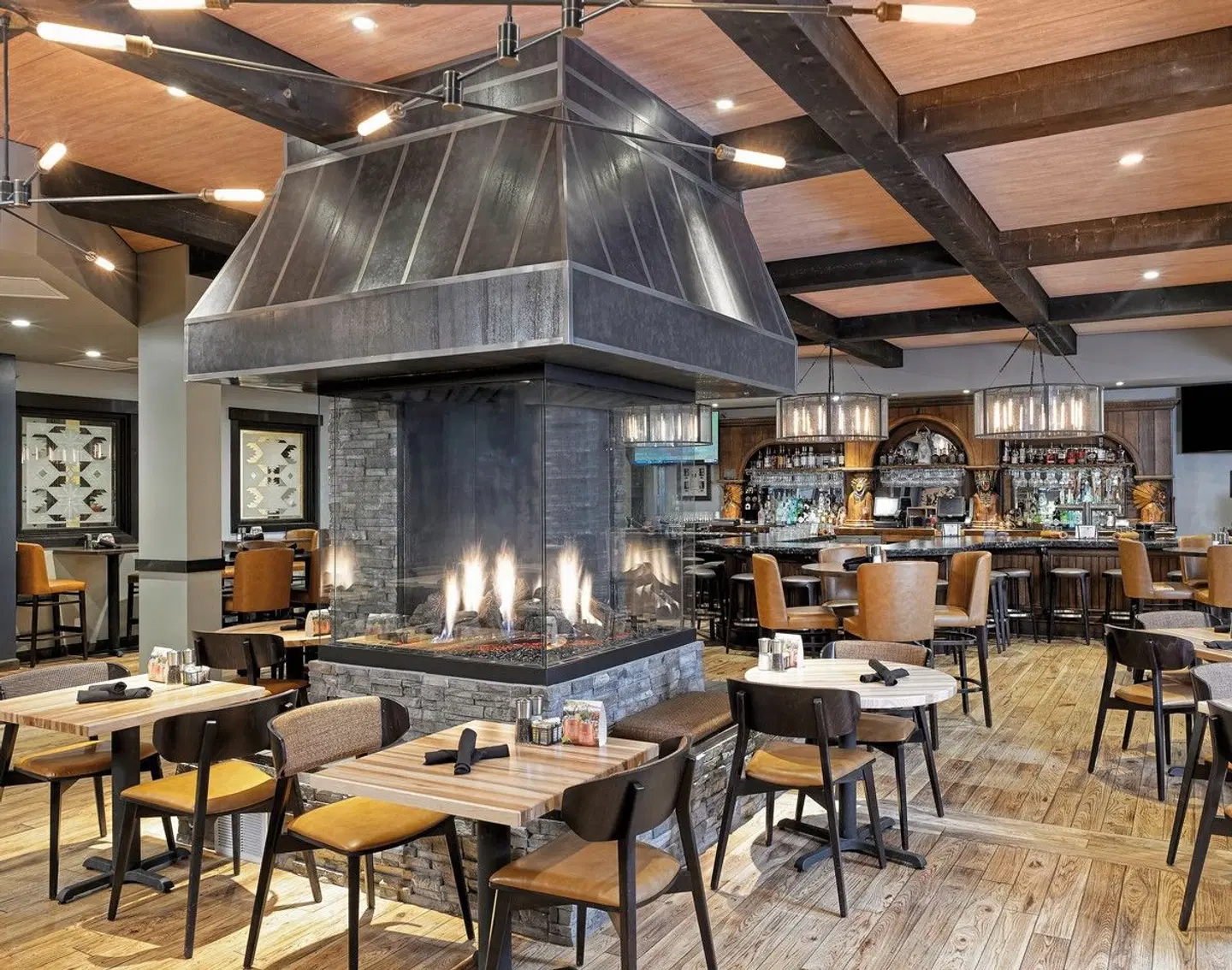 Tenaya Lodge at Yosemite Lobby