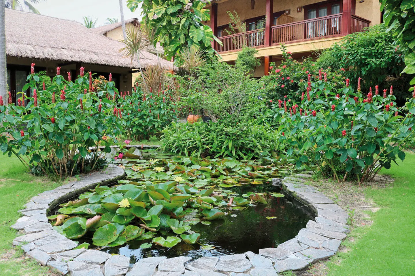 Bamboo Village Beach Resort & Spa Garten