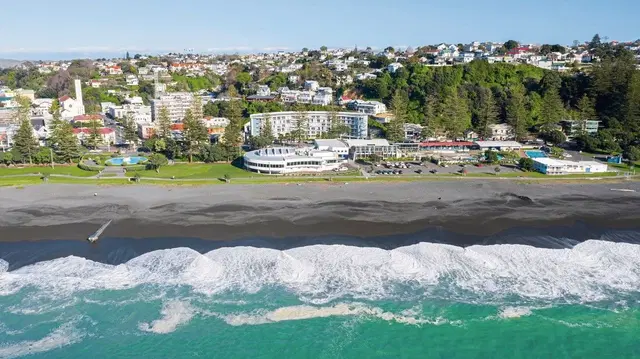 Scenic Hotel Te Pania Landschaft