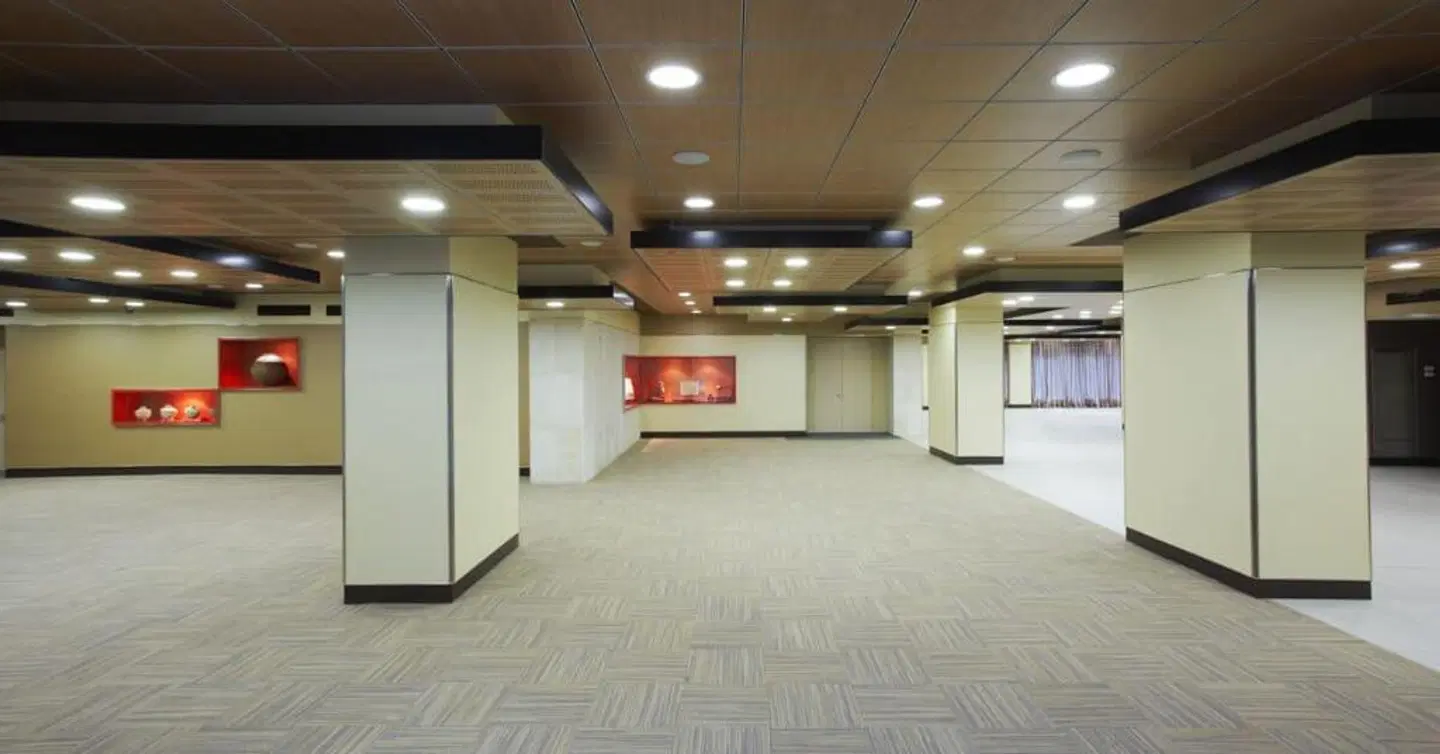 Meliá Castilla Lobby