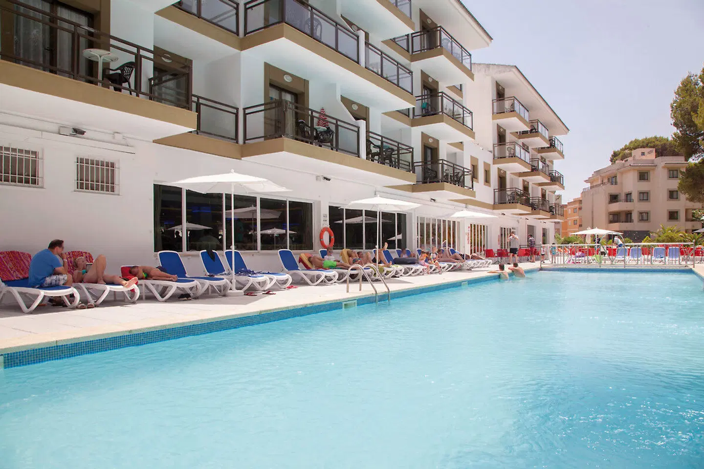 Guya Wave Aussenansicht