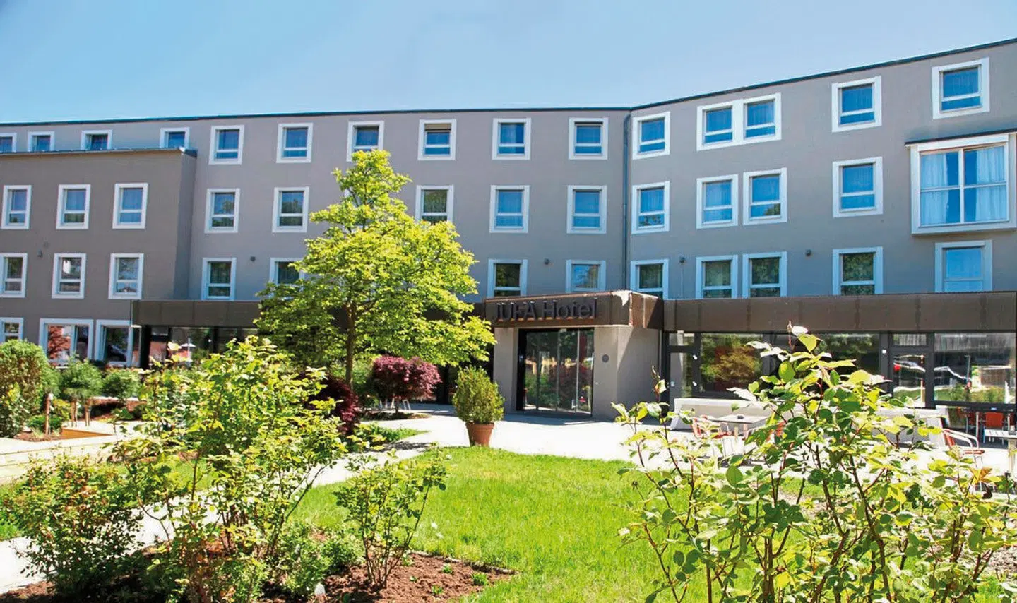 JUFA Hotel Salzburg Aussenansicht