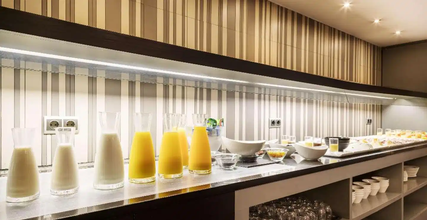 Hotel ILUNION Almirante Restaurant