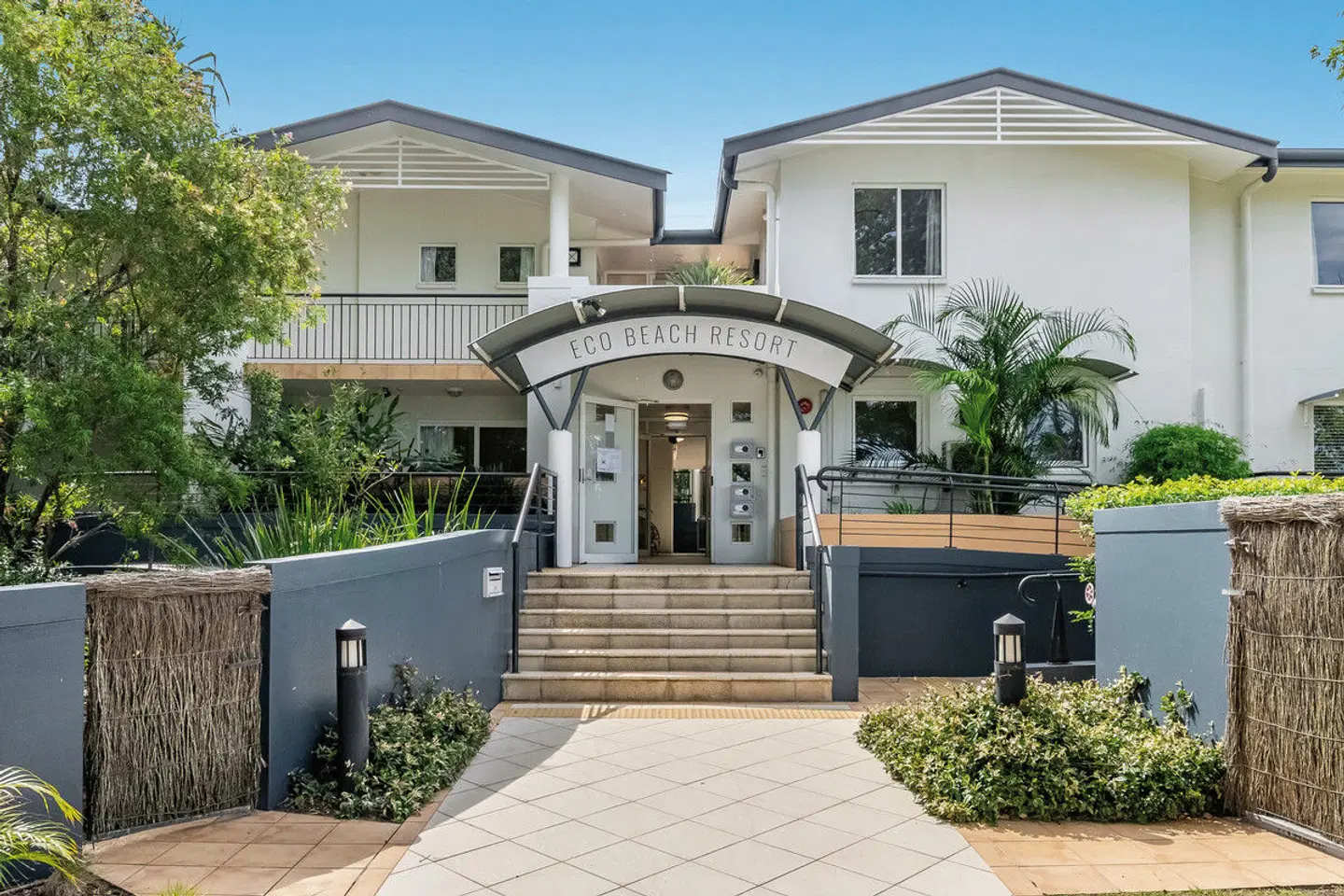 Eco Beach Resort Byron Bay Aussenansicht