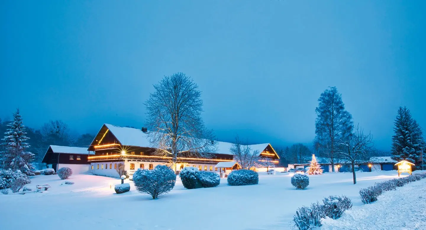 Hotel Gut Schmelmerhof Aussenansicht