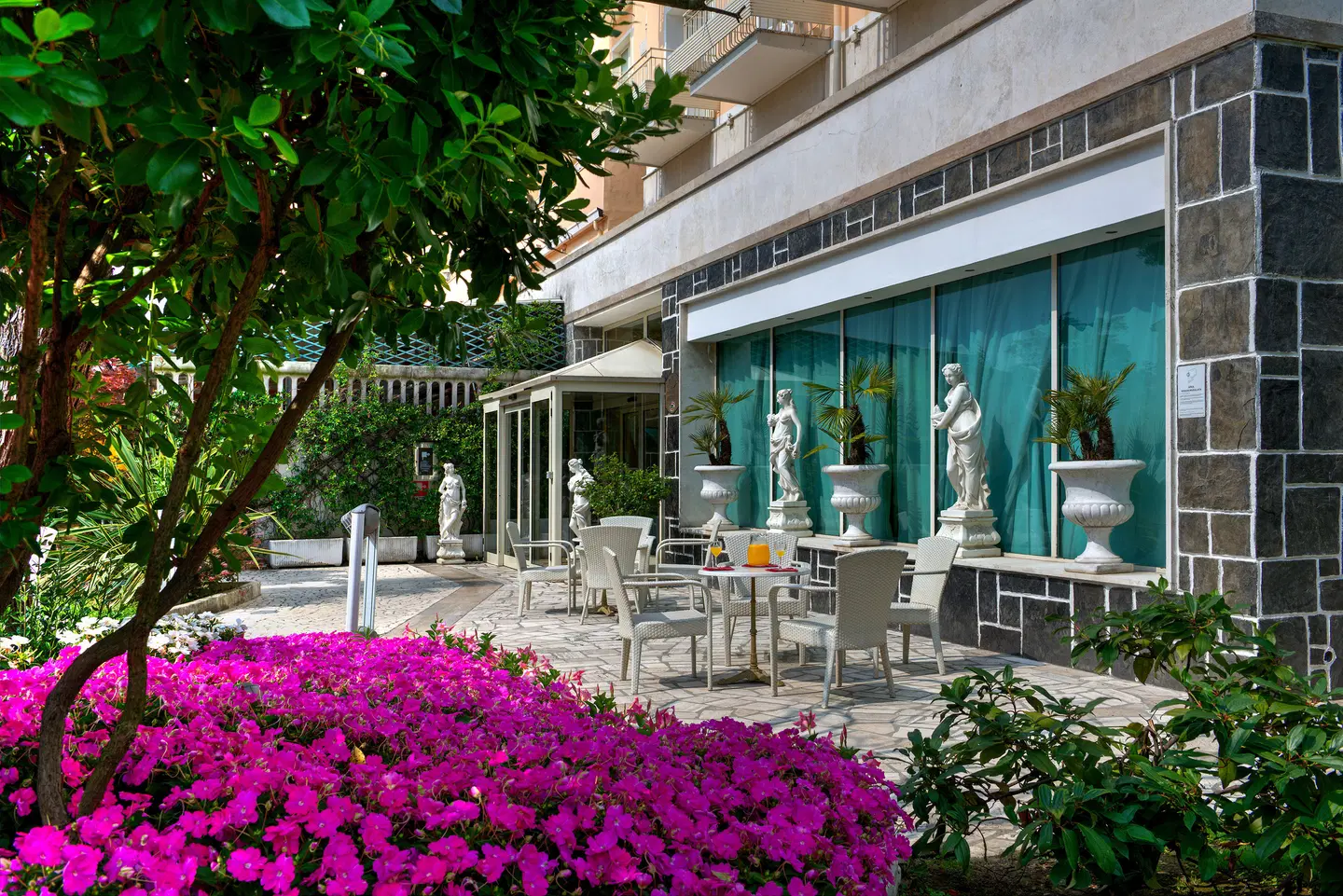 Terme Helvetia Terrasse