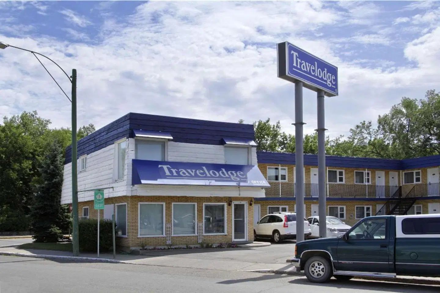 Travelodge by Wyndham Moose Jaw Aussenansicht