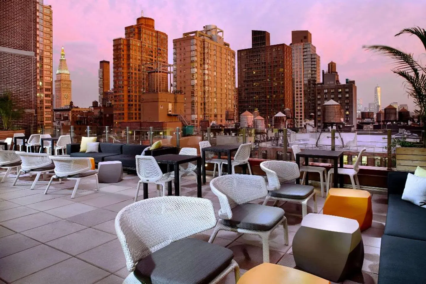 Cambria Hotel & Suites New York - Chelsea Restaurant