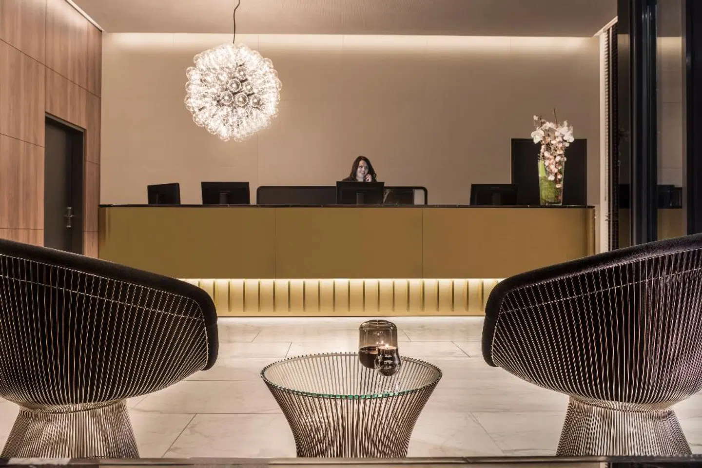 Adina Apartment Hotel Nuremberg Lobby