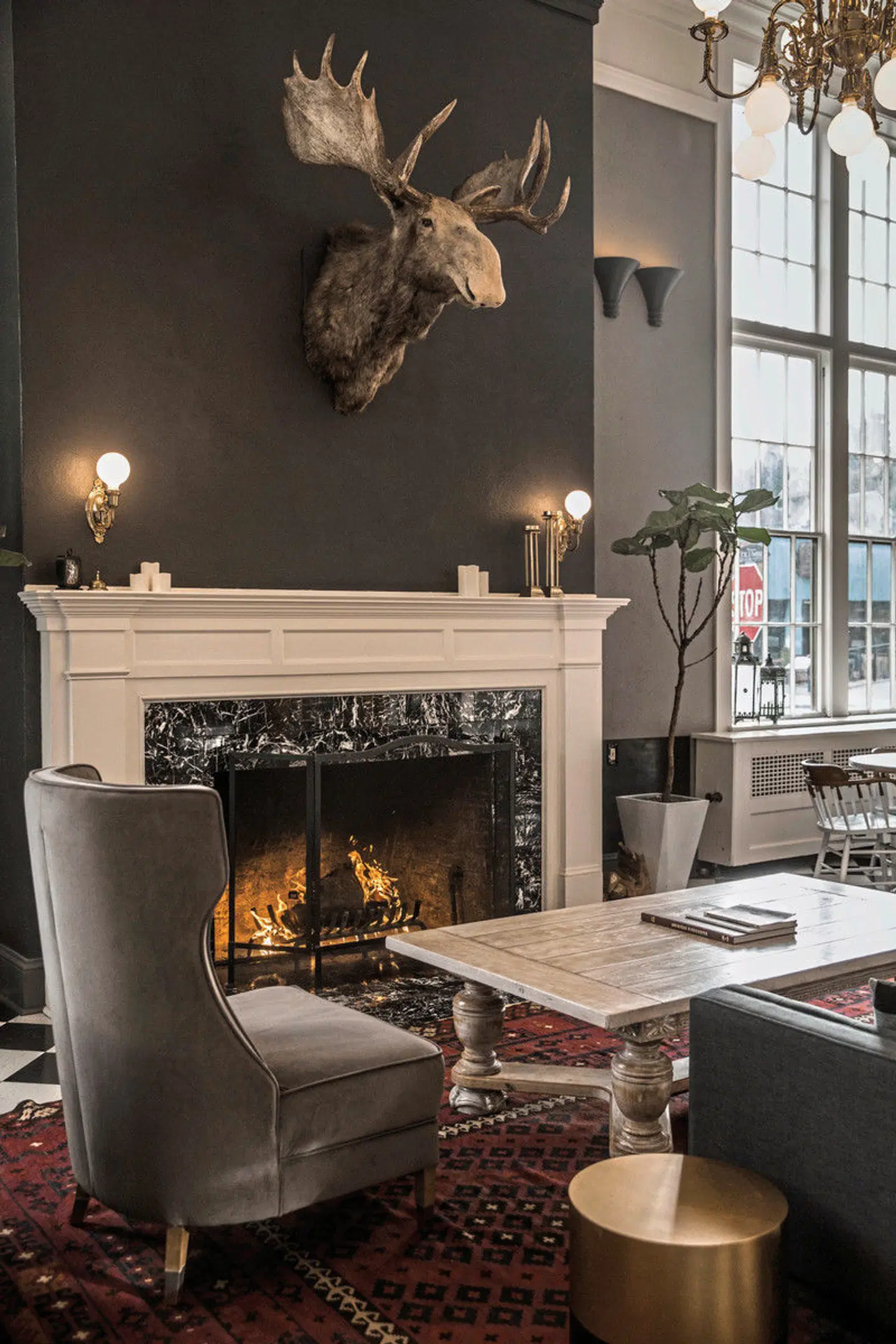 Hood River Hotel Lobby