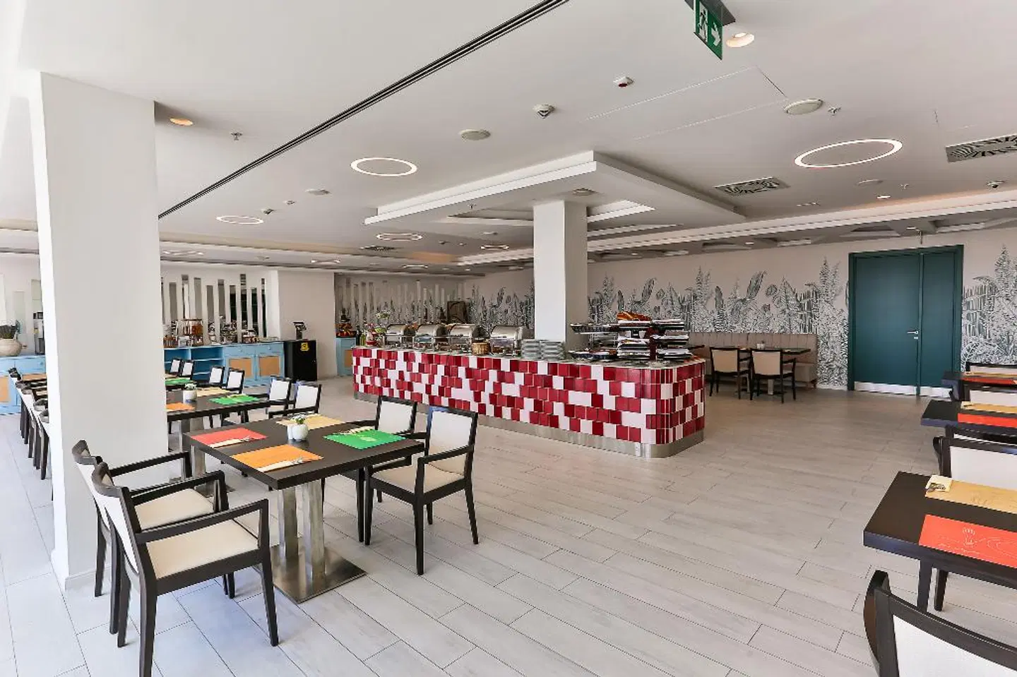 Hotel TQ Plaza Restaurant