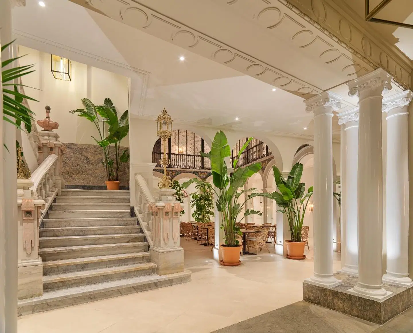 H10 Palacio Colomera Lobby