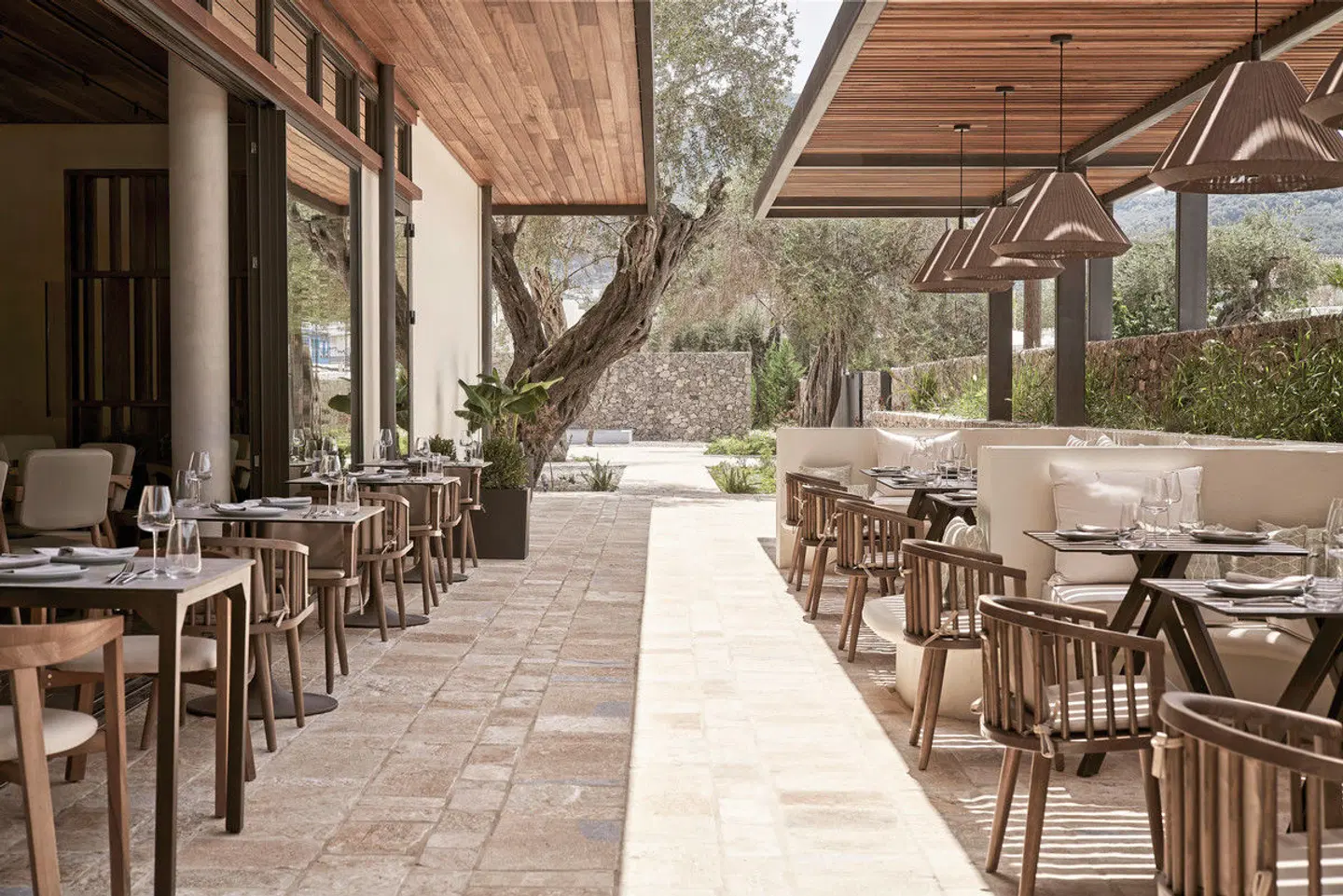 The Olivar Suites Bar