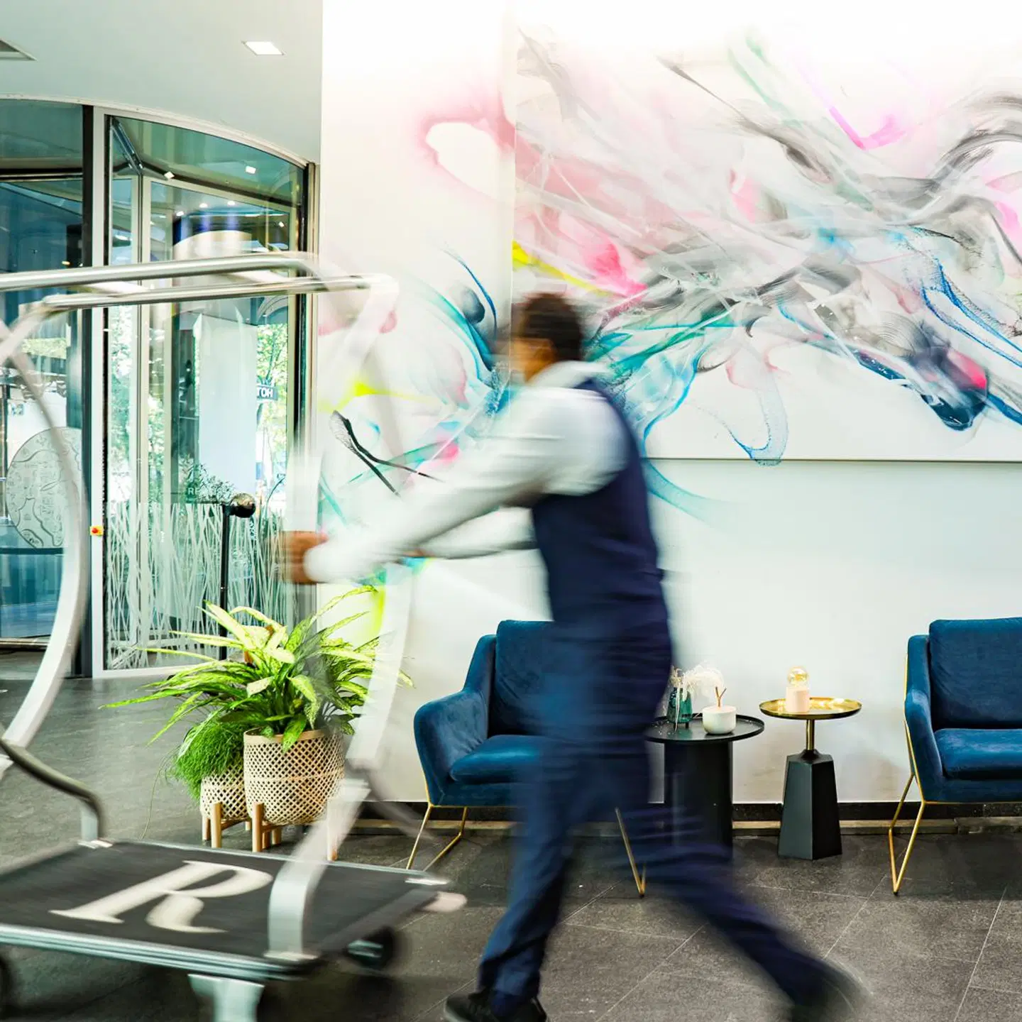 Renaissance Paris Arc de Triomphe Hotel Personen