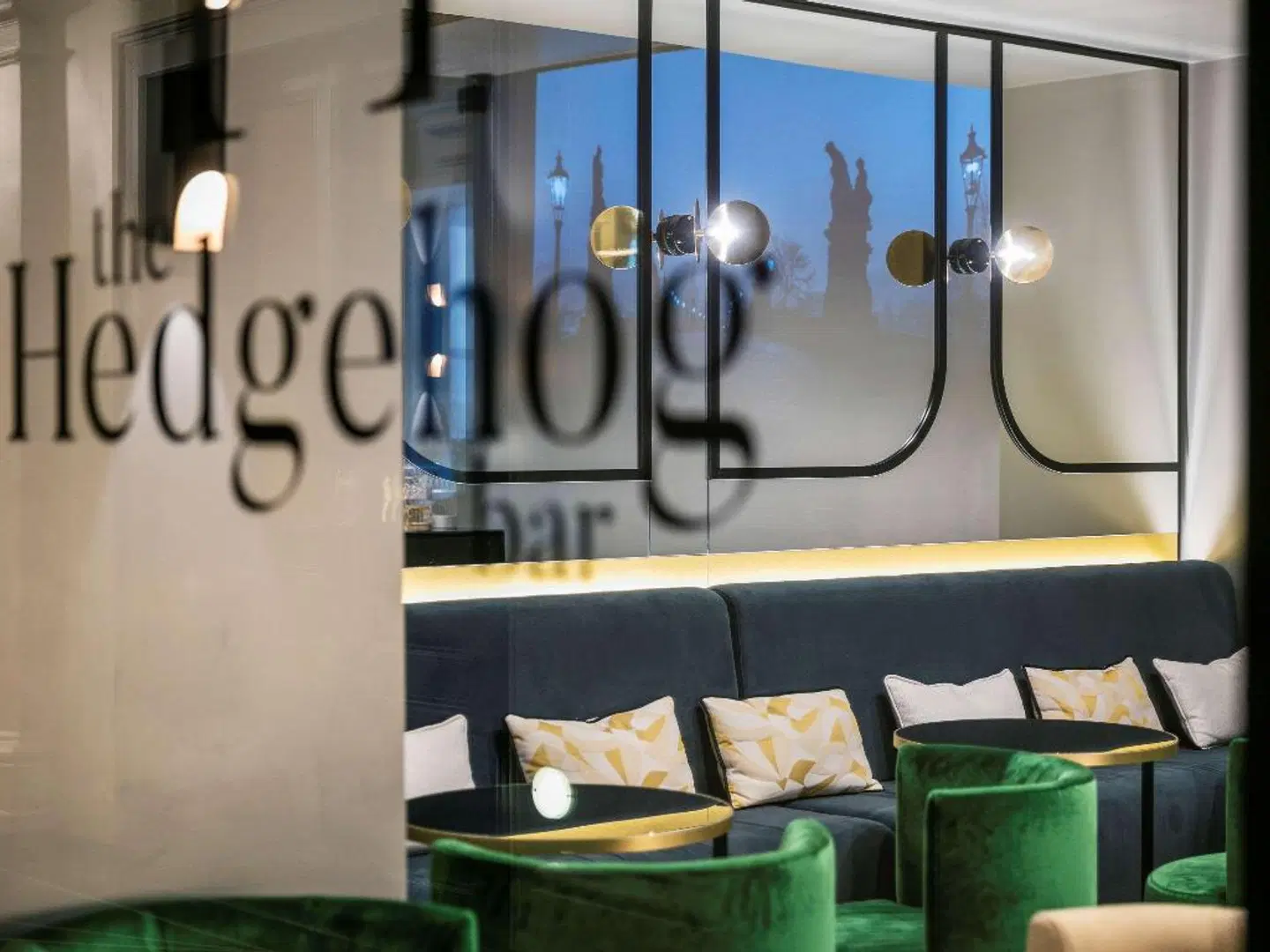 Century Old Town Prague - MGallery Sport und Entertainment