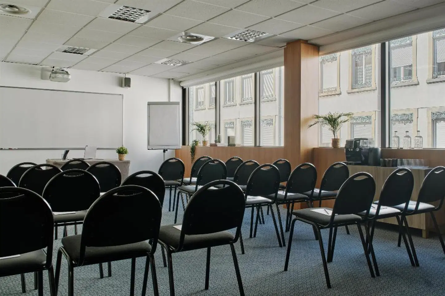 Chromatics Hotel Konferenz