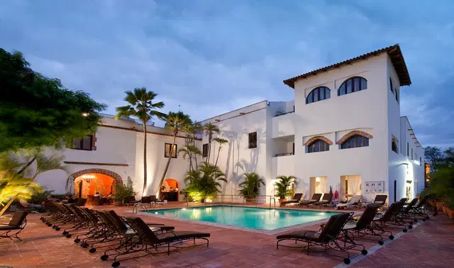 Hodelpa Nicolas de Ovando Aussenansicht