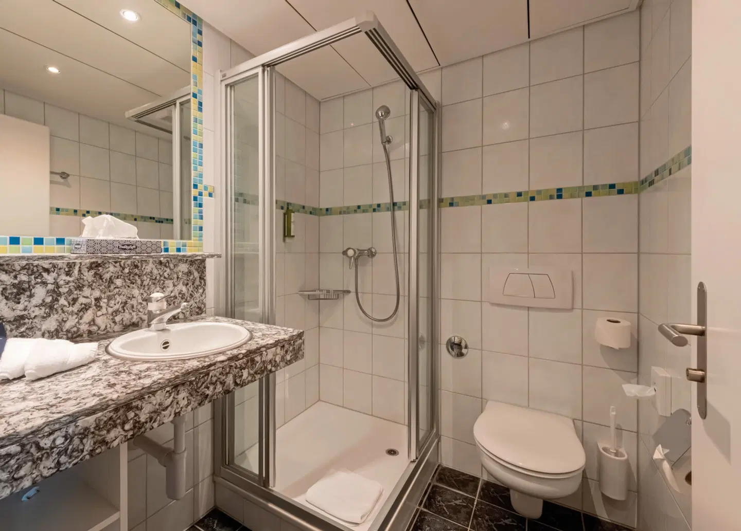 Victoria Lauberhorn Wengen, a Faern Collection Hotel Badezimmer