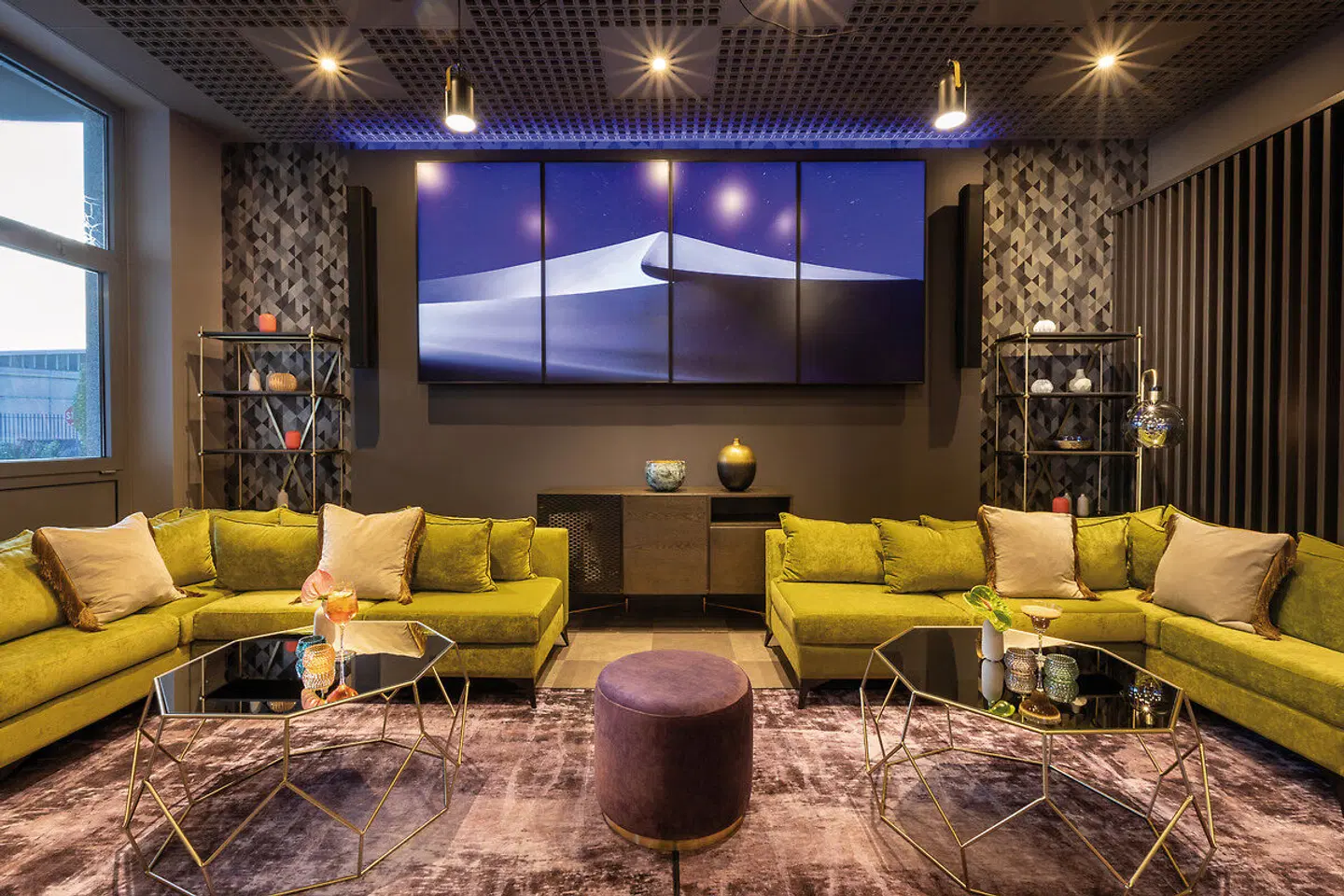 Leonardo Hotel Verona Lobby