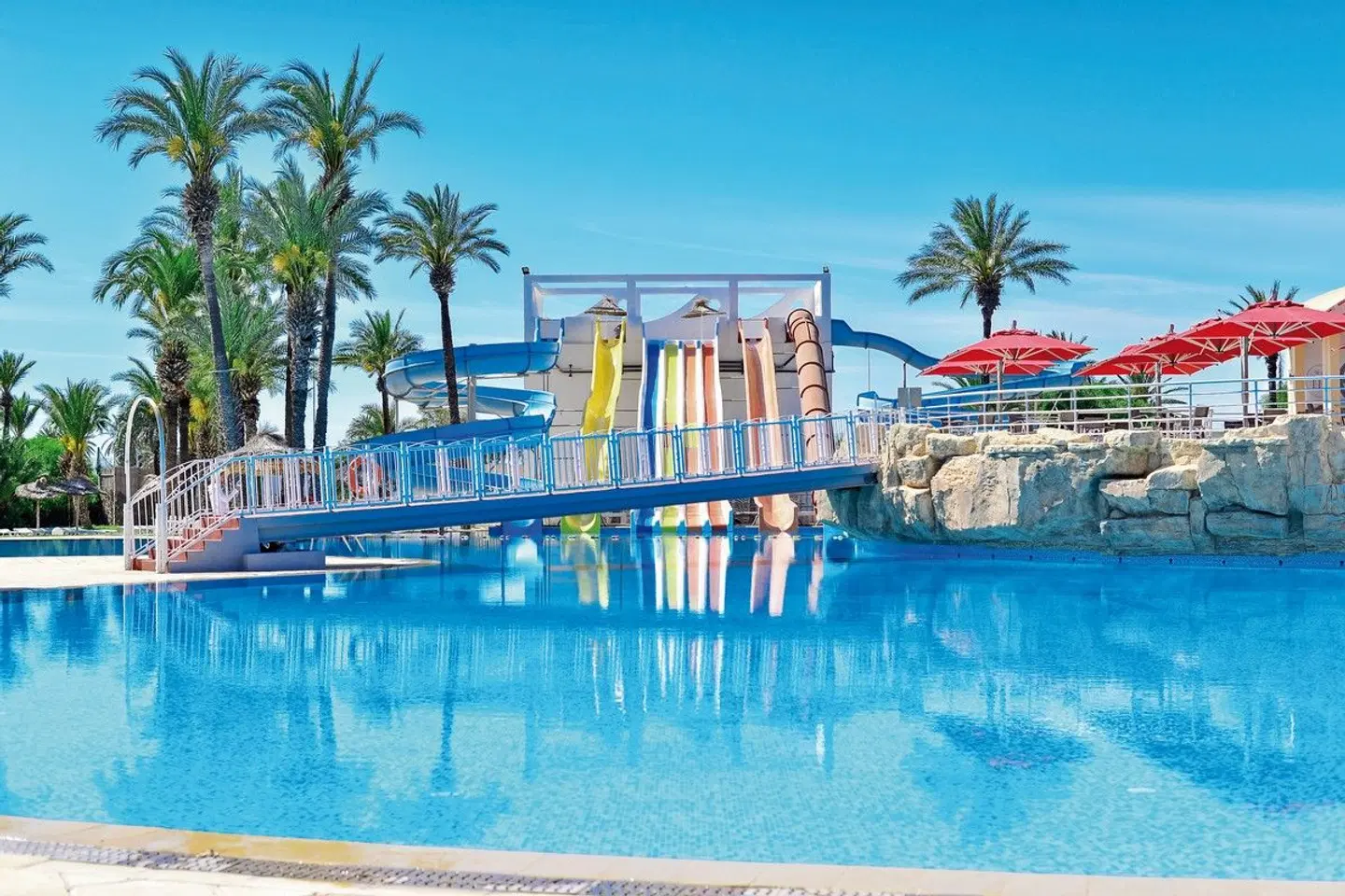 Calimera One Resort Jockey Pool