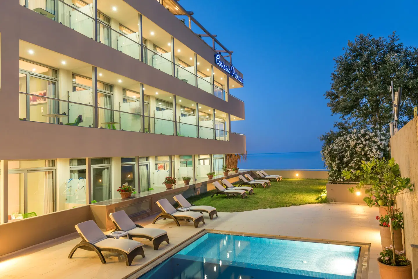 Corissia Princess Pool