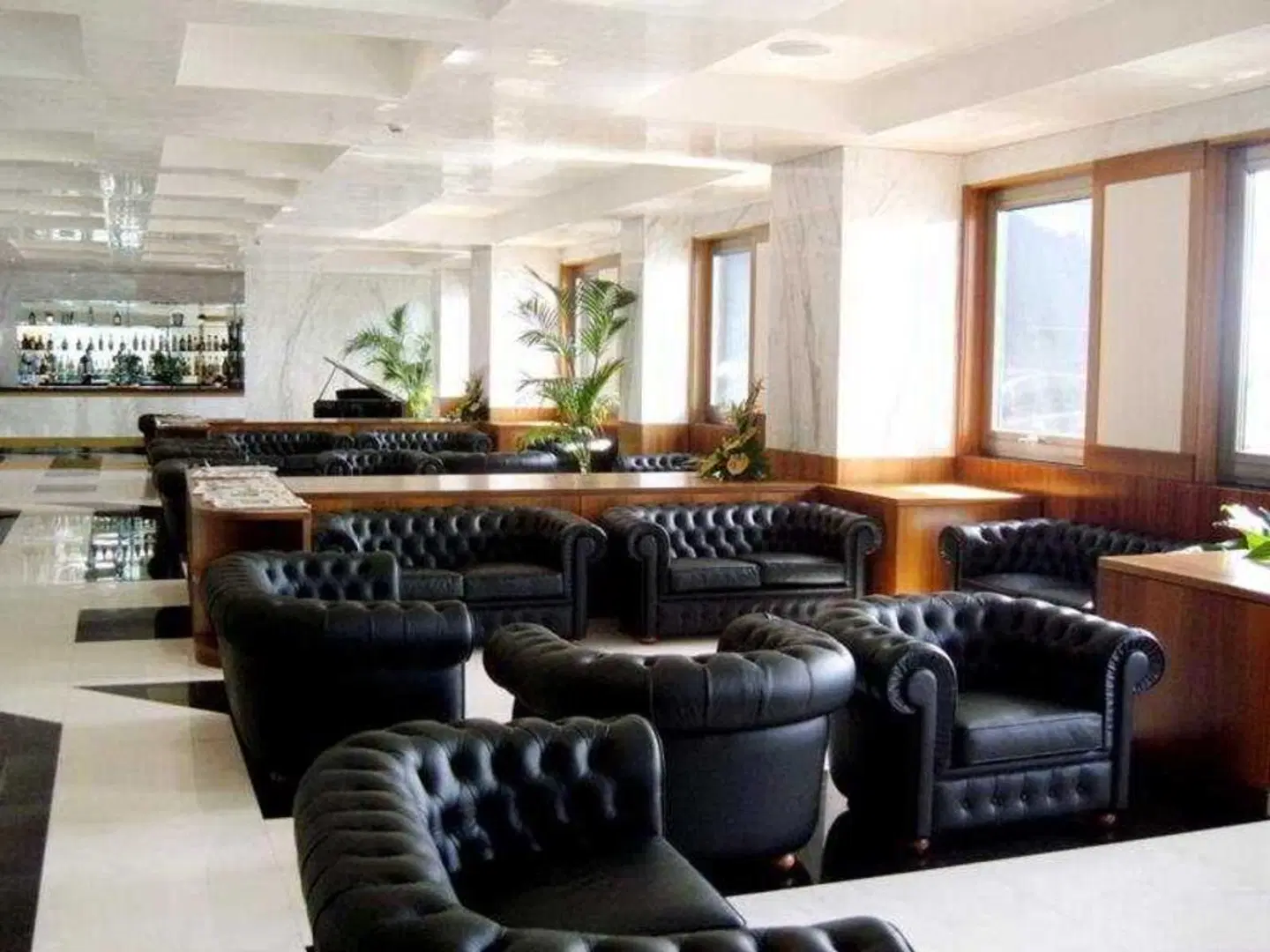 Grand Hotel Salerno Bar
