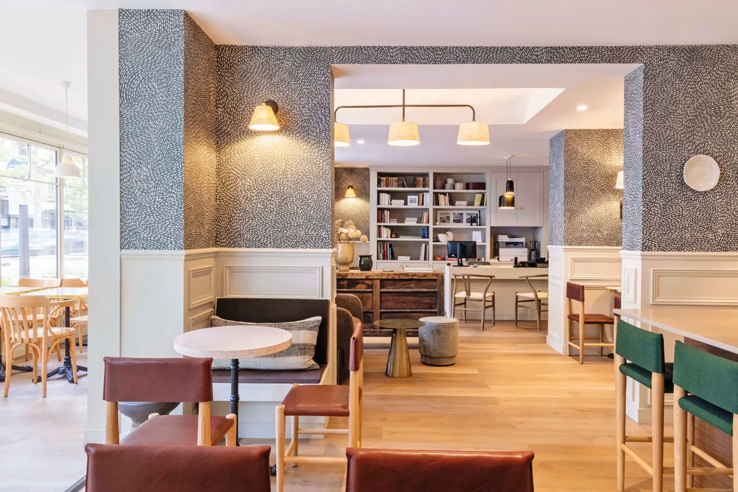 Le Petit Beaumarchais Hotel & Spa Bar