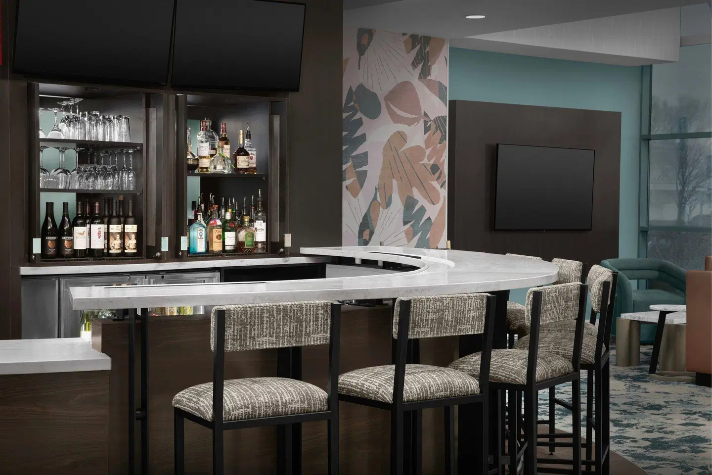 Courtyard by Marriott Virginia Beach Oceanfront/South Bar