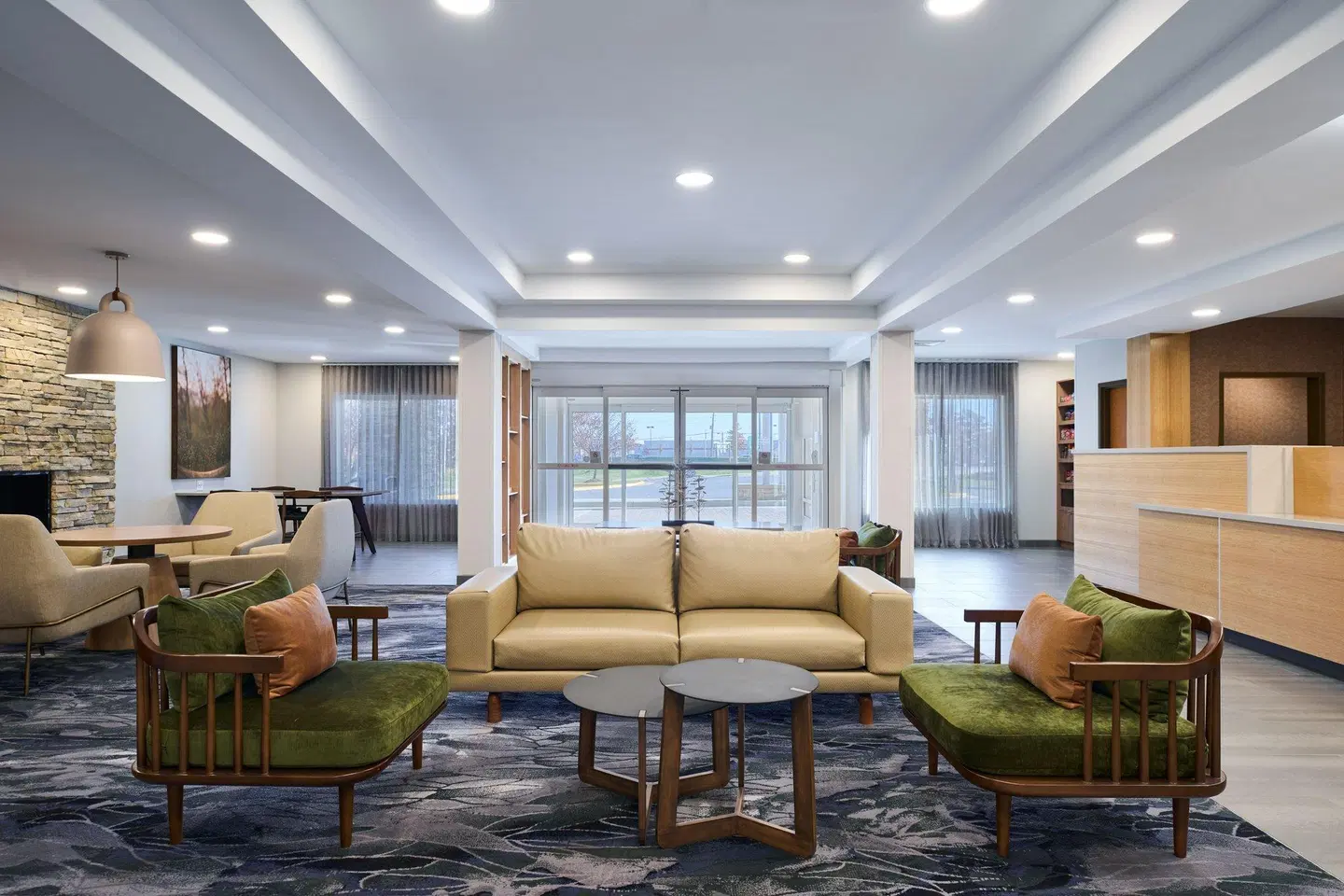 Fairfield Inn & Suites by Marriott Winchester Lobby
