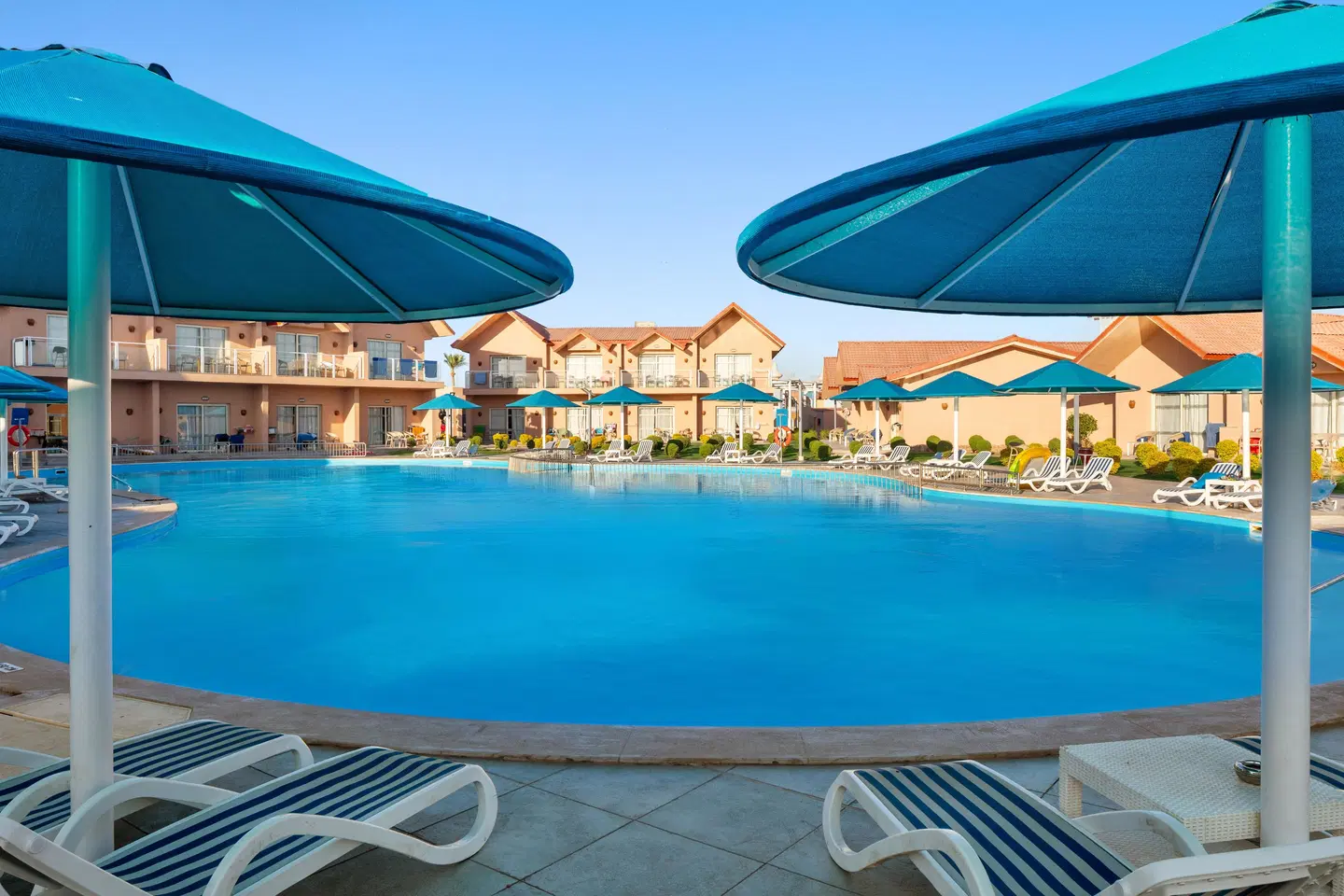 Pickalbatros Jungle Aqua Park Resort - Neverland Hurghada Pool