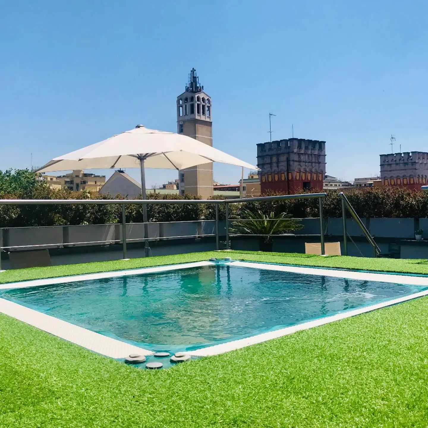 Best Western Cinemusic Hotel Pool