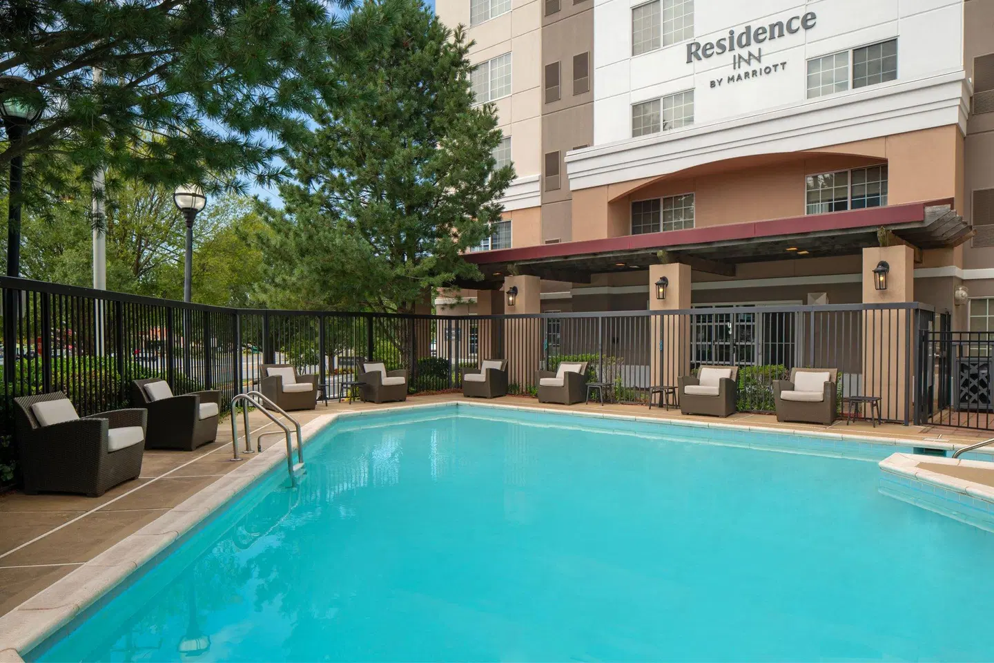 Residence Inn by Marriott Tysons Pool